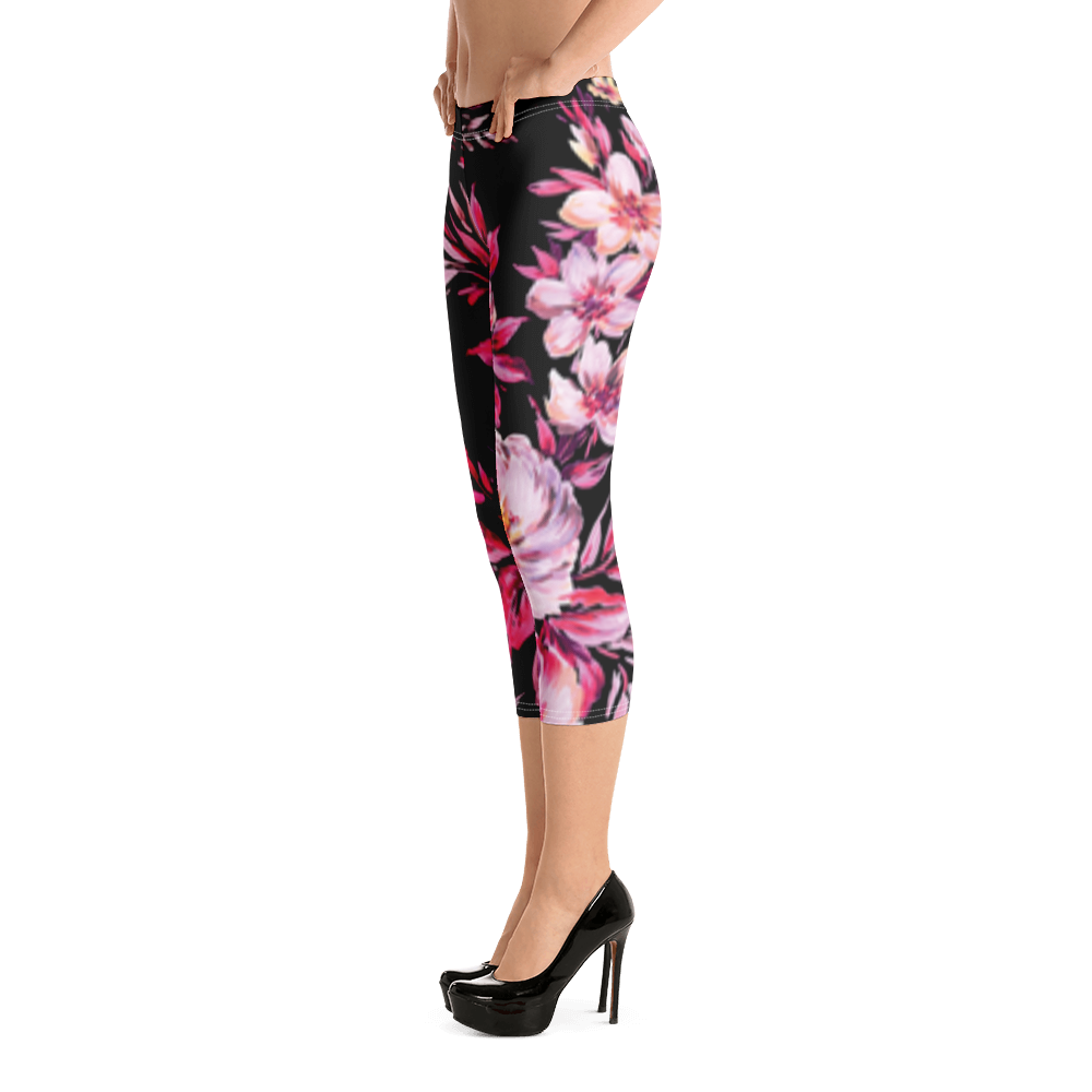 Women All Over Print Flowers Capri Leggings